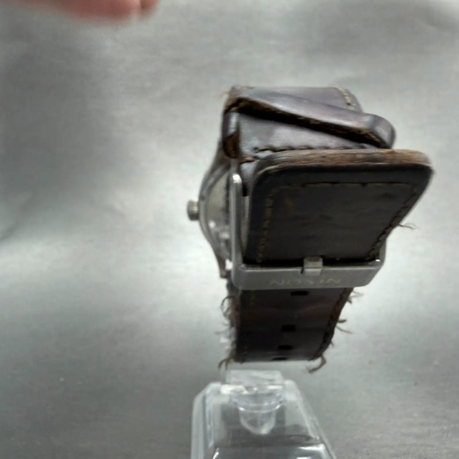 48043090