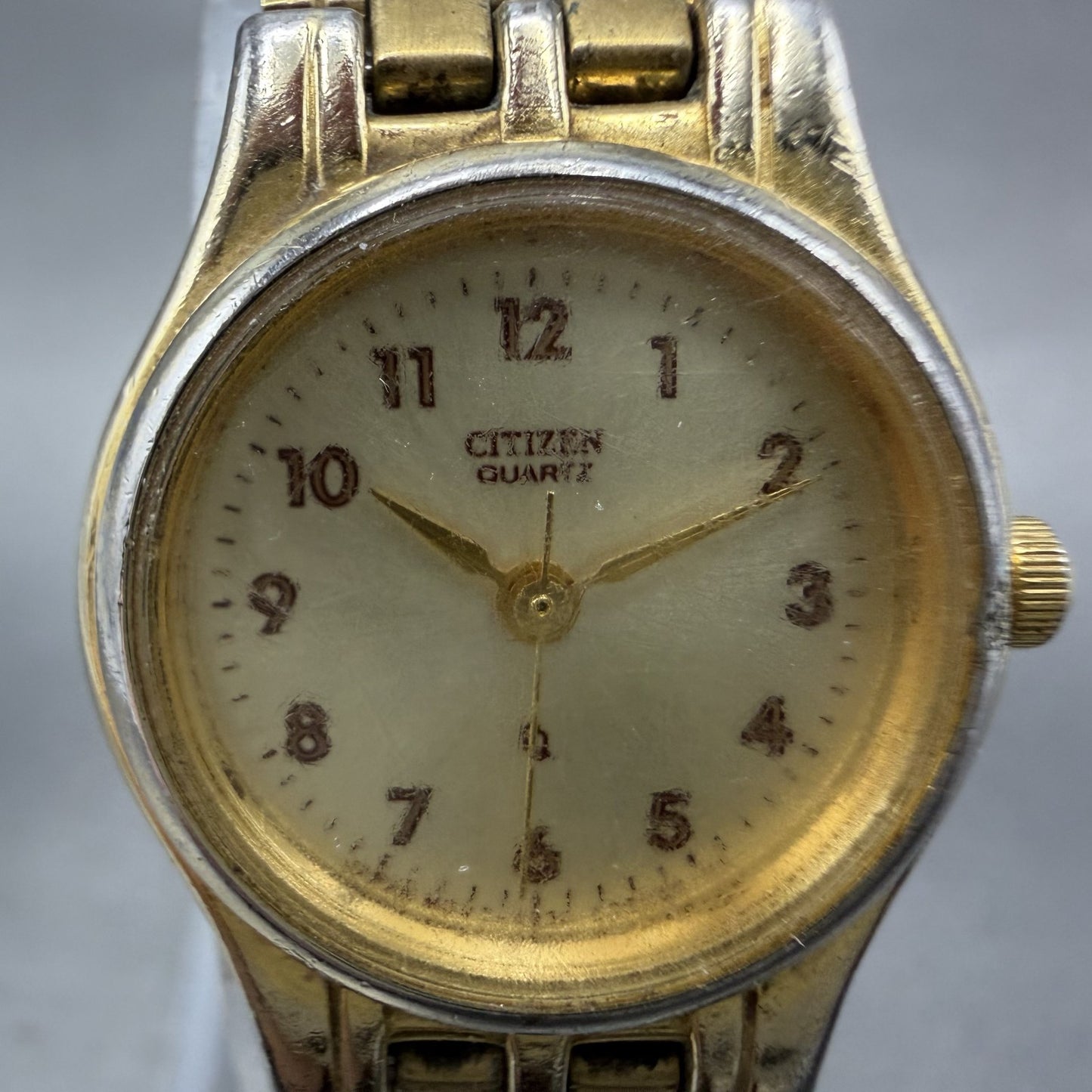 Citizen CQ Watch Women 21mm Champagne Dial Gold Tone Round 5930S29762 New Batt1