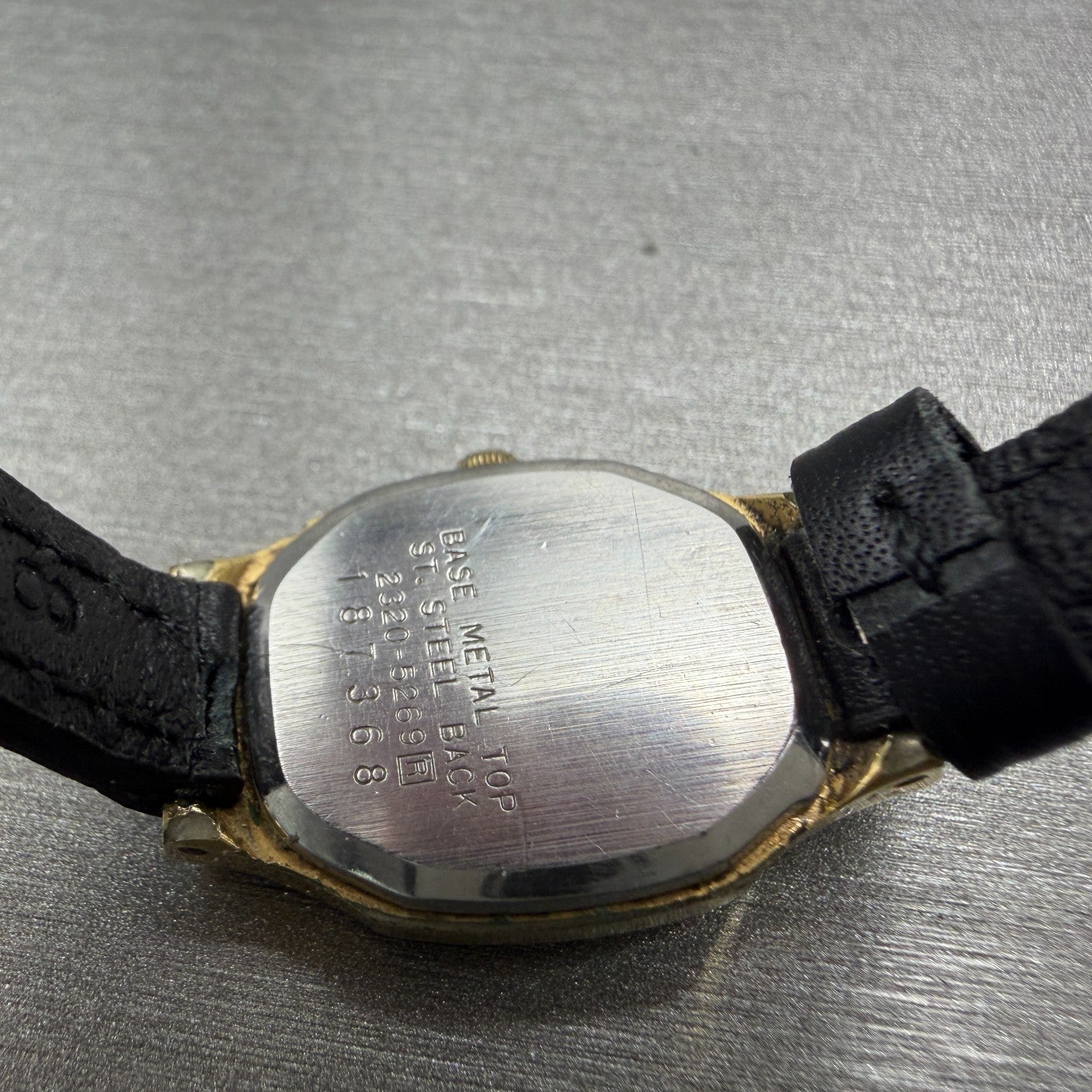 Seiko Watch Women 18mm Champagne Dial Gold Tone Rectangle 2320-5269 New Batt NJK9