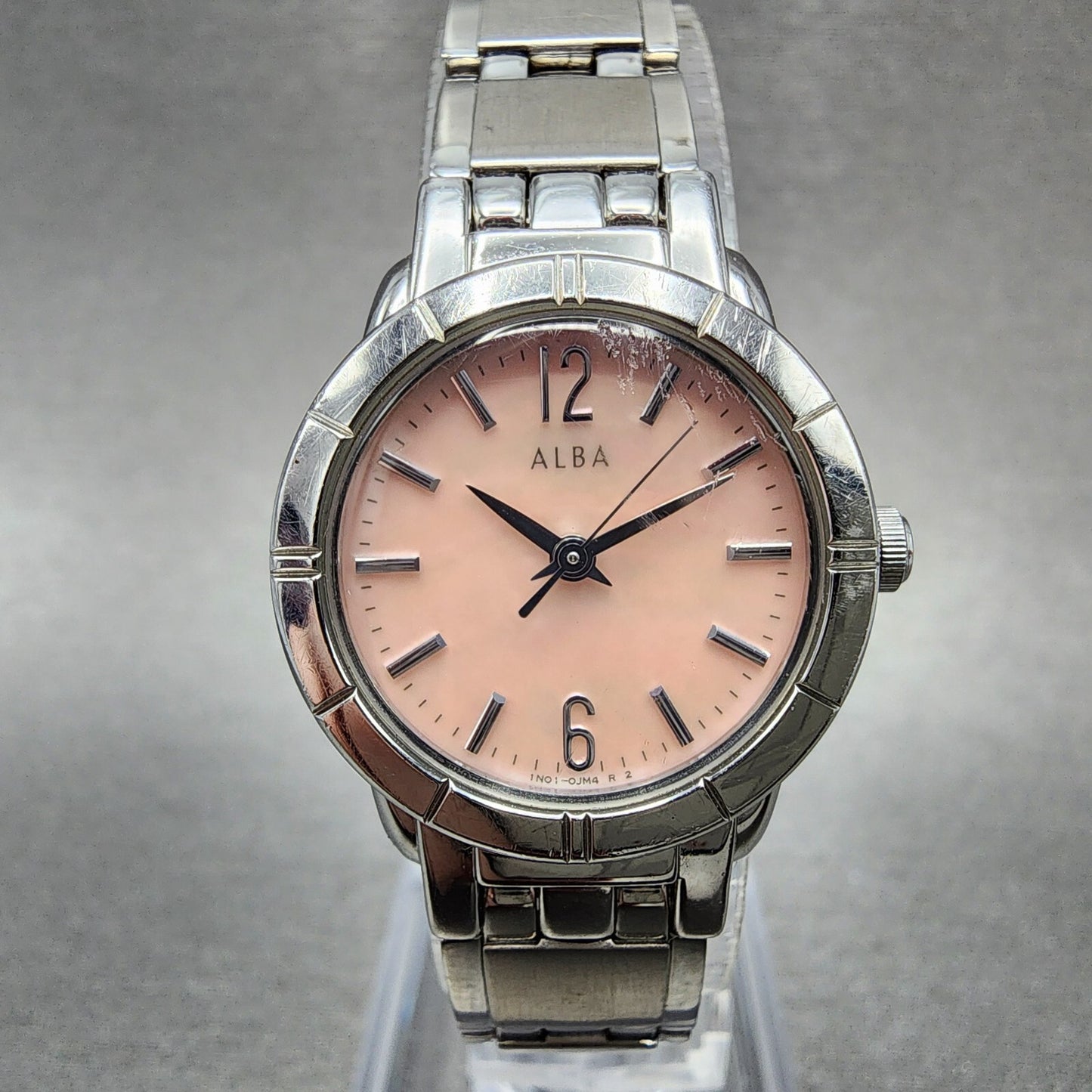 Seiko ALBA Watch Women 24mm Pink MOP Dial Steel Round 1N010EN0 New Battery0