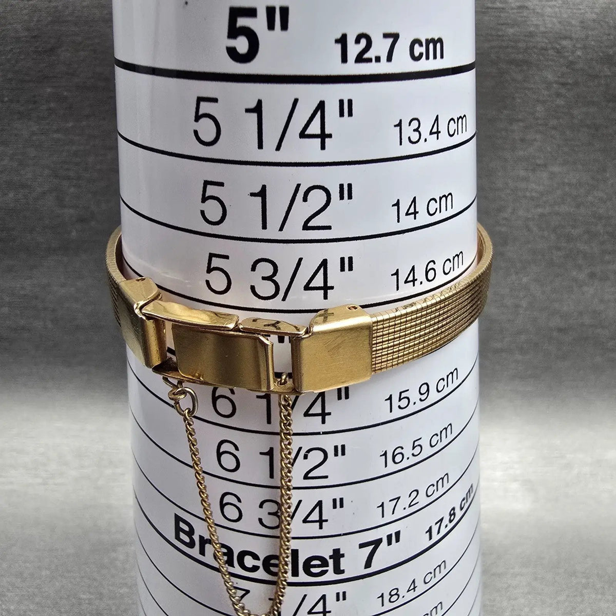 Citizen CQ Watch Women 17mm Champagne Dial Gold Tone Gemmed 3220 New Battery JP29
