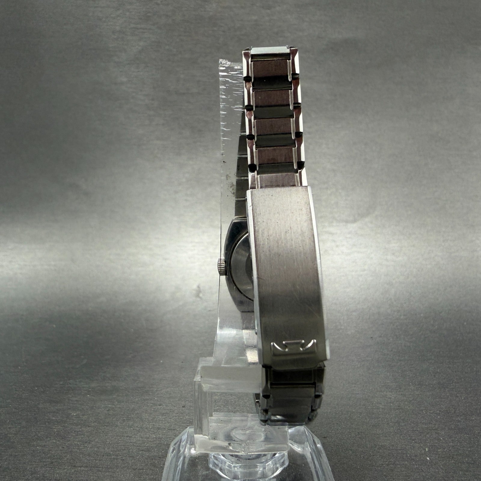 Technos Watch Women 23mm Blue Dial Steel Round Manual Wind Runs Vintage7