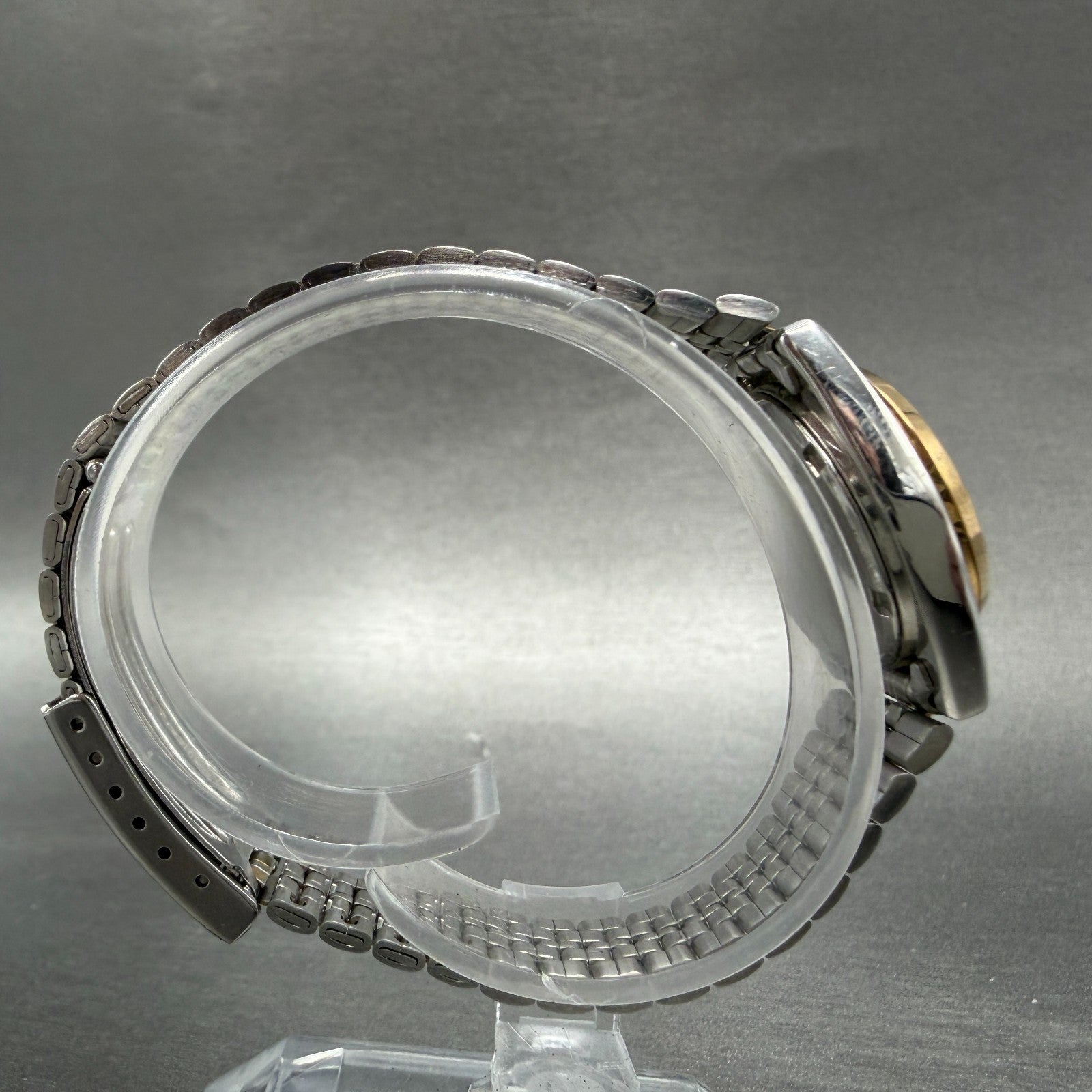 Seiko Watch Women 23mm White Dial Two Tone Daydate 7n83-0011 New Battery BW128