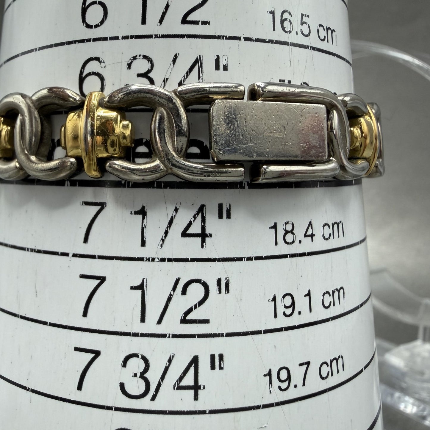 Bulova Tank Watch Women 15mm White Dial Two Tone Rectangle 98t10 New Battery10