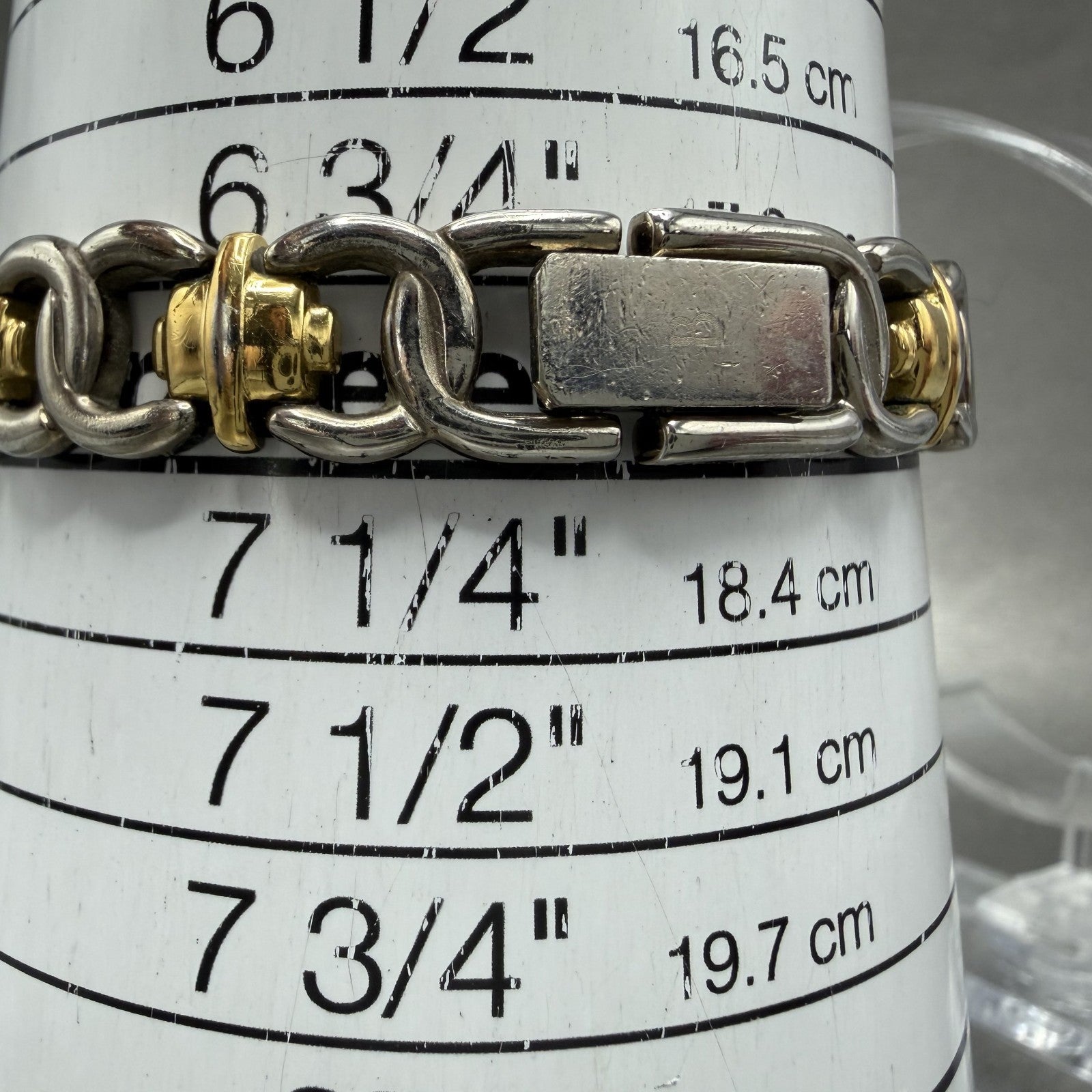 Bulova Tank Watch Women 15mm White Dial Two Tone Rectangle 98t10 New Battery10