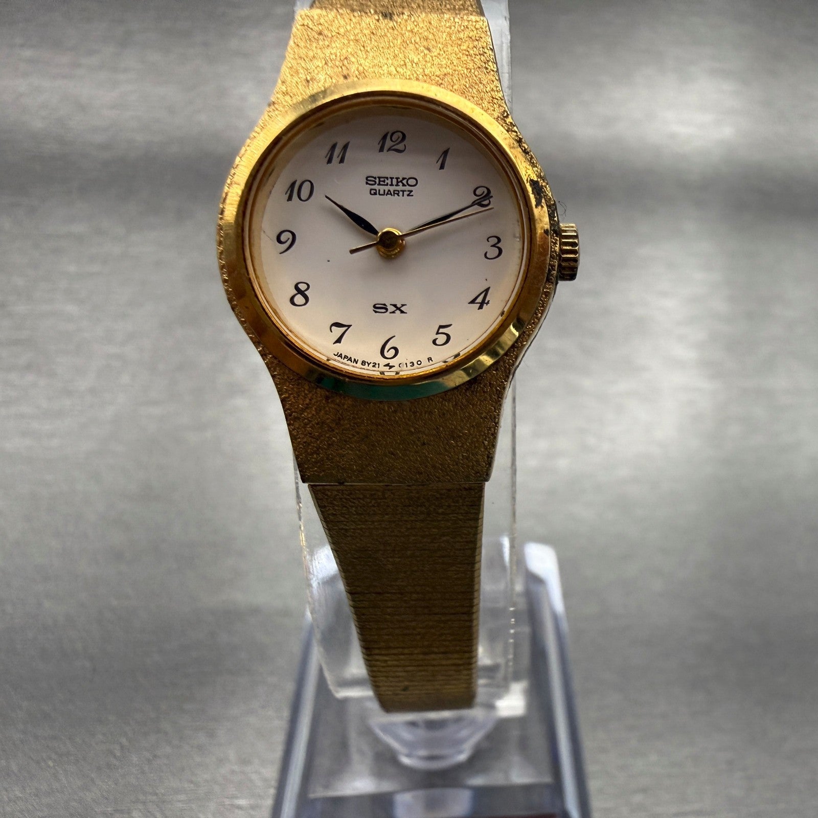 Seiko SX Watch Women 20mm White Dial Gold Tone Round 8Y21-0020 New Battery5
