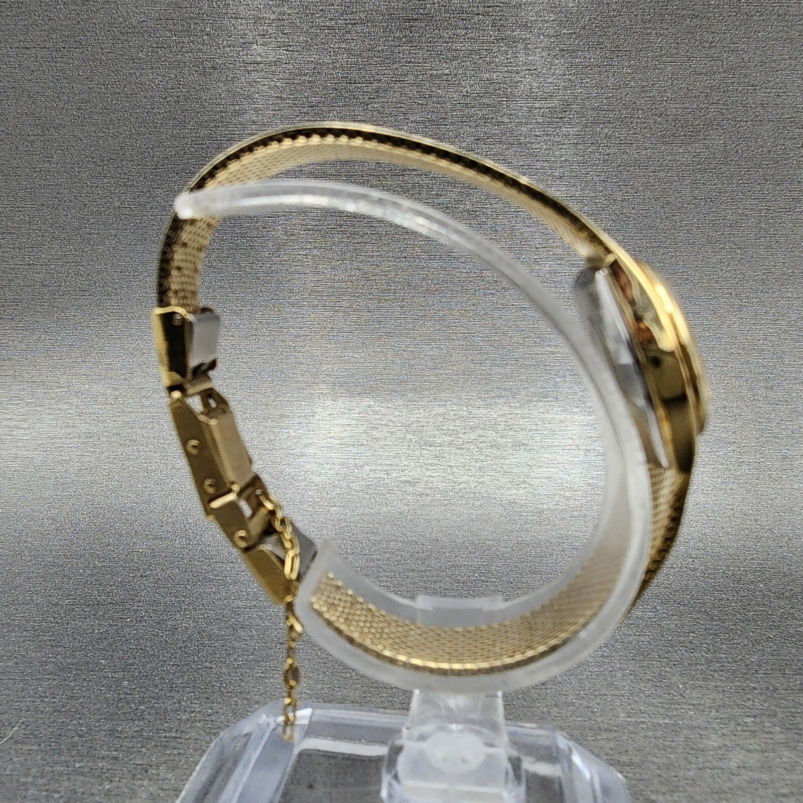 Seiko Watch Women 19mm Cream Dial Gold Tone Round 160079 New Battery VTG8
