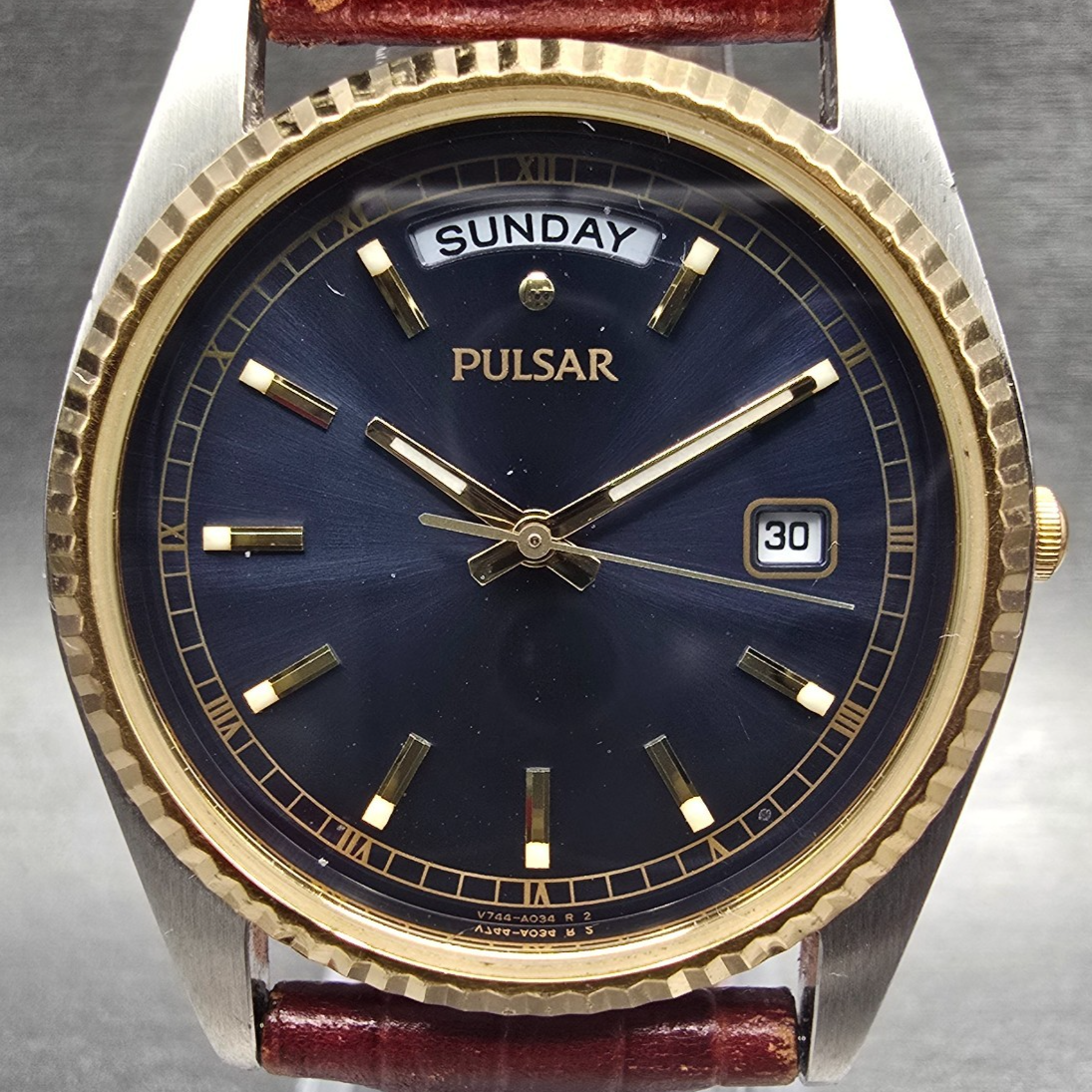 Pulsar President Mens Watch 35mm Blue Dial Two Tone Daydate V744-X004 New Batt1