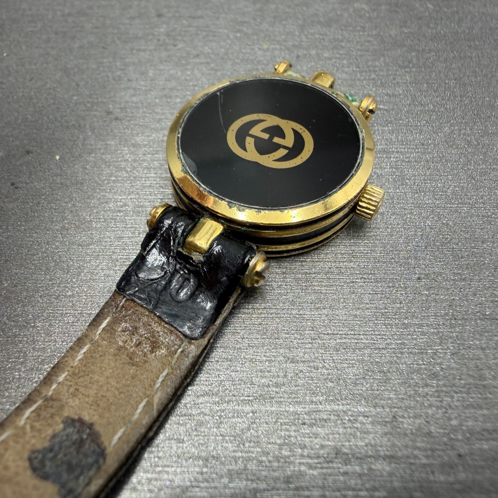 Gucci 2000L Watch Women 21mm Black Dial Gold Plated Round Vintage PARTS12