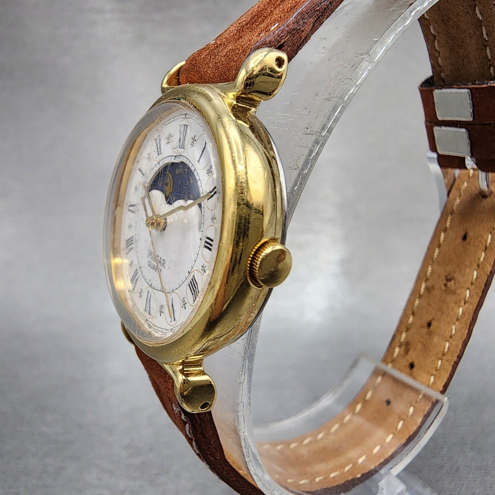 Pulsar Watch Women 26mm White Dial Gold Tone Sun Moon Round V8290010 New Batt2