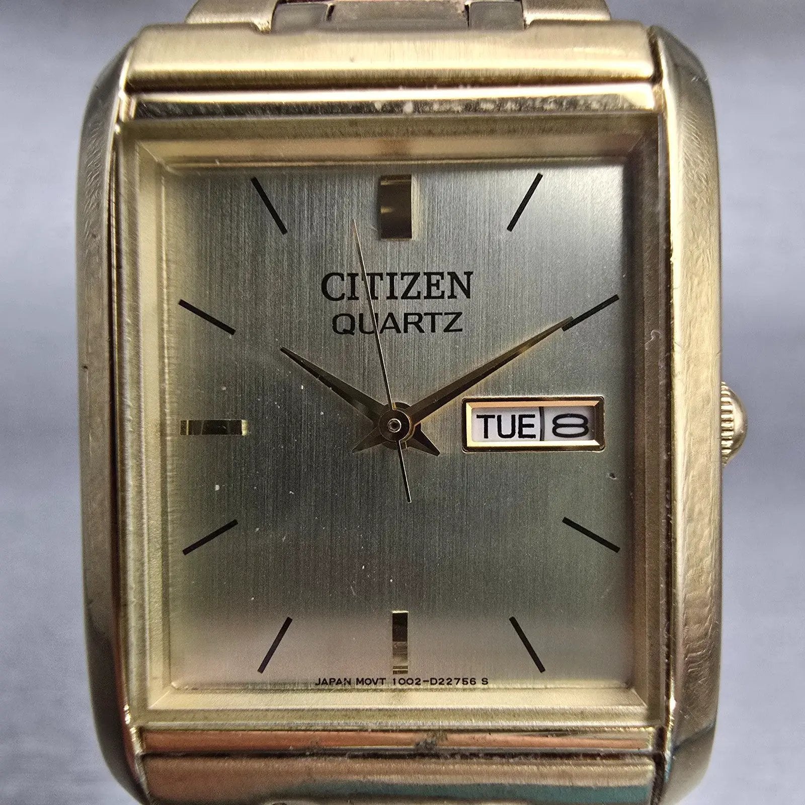 Citizen Watch Men 25mm Gold Dial Gold Tone Daydate Rectangle 1002-S99299 New Bat1