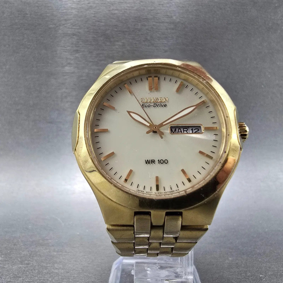 Citizen Eco-Drive Watch Men 39mm Cream Dial Gold Daydate E101-S044286 READ!!!!!!5