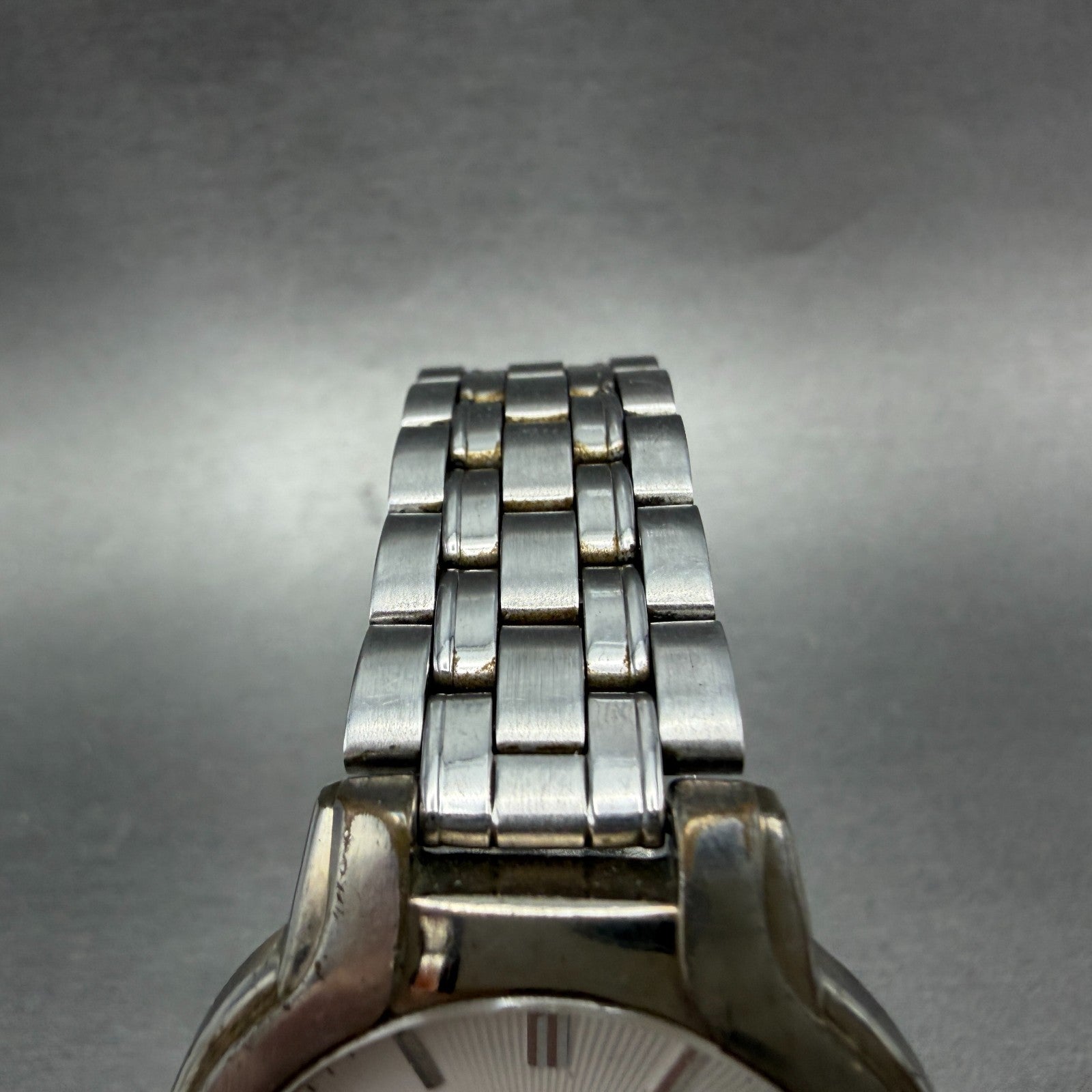 Seiko Watch Men 35mm White Dial Silver Tone Round V701-7A60 New Battery Vintage4