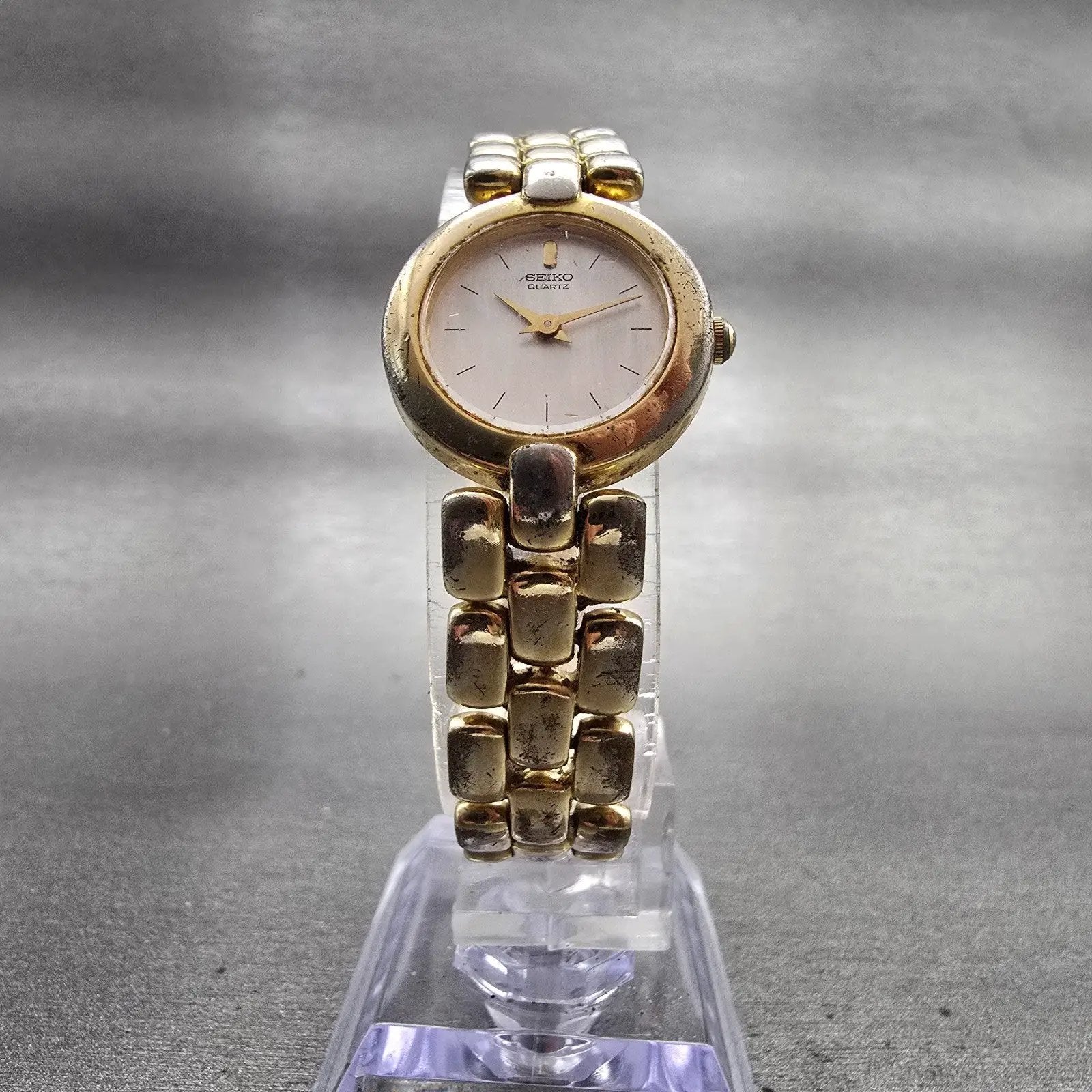 Seiko Watch Women 21mm MOP Dial Gold Tone Round 1N00-0D79 New Battery Vintage5