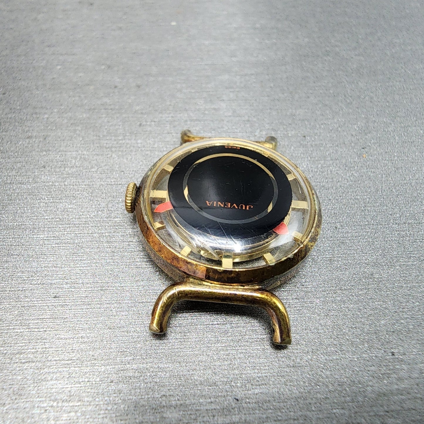 Juvenia Mystery Dial Watch Women 22mm Black Dial Gold Tone Round Manual Wind4