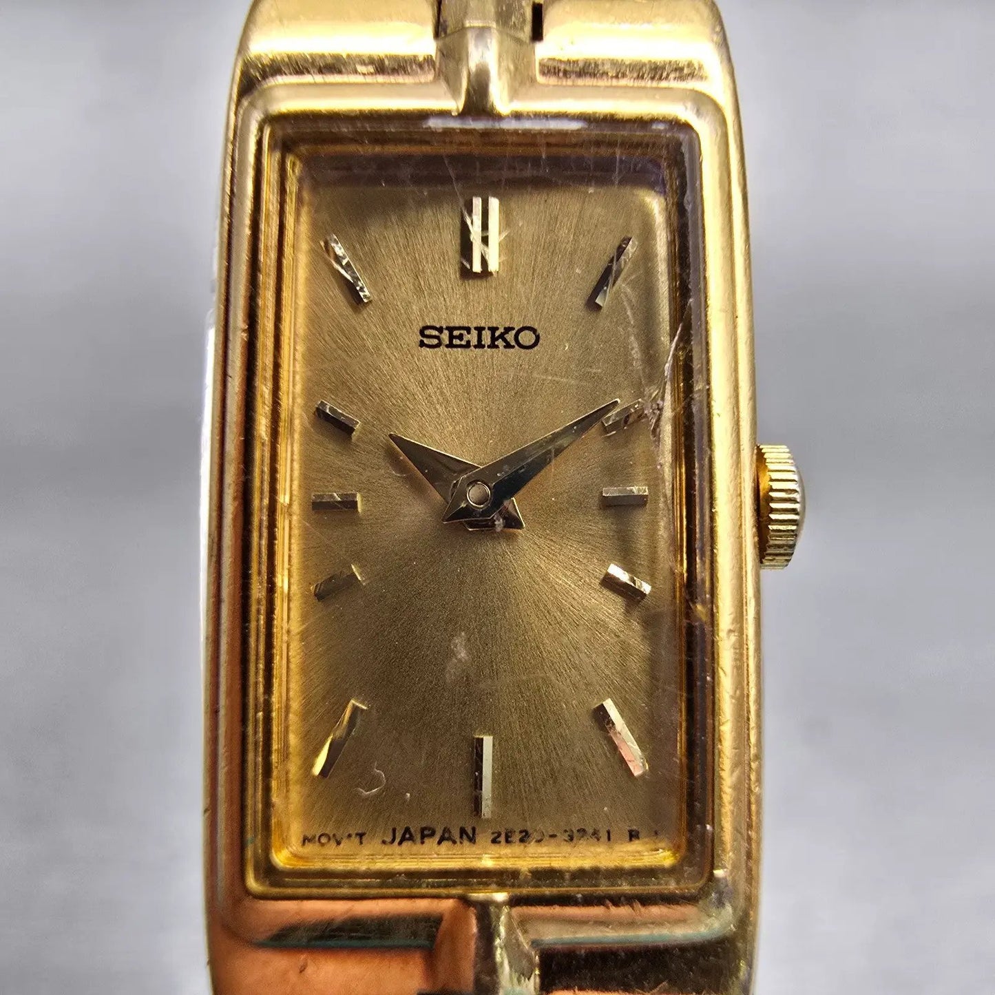 Seiko Watch Women 13mm Gold Dial Gold Tone Rectangle 2E20-7479 New Battery VTG1