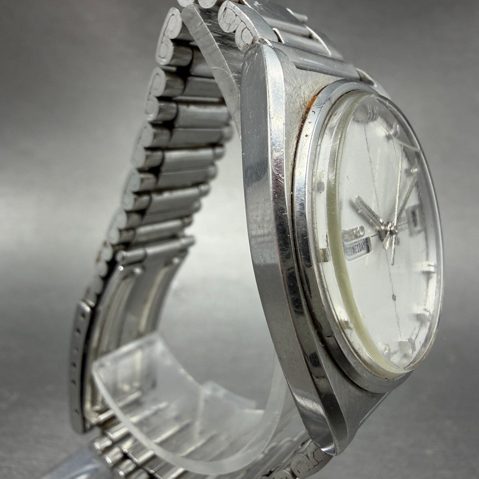 Seiko Lord Matic Watch Men 35mm Silver Dial Silver Tone Daydate 5606-7050 Runs3