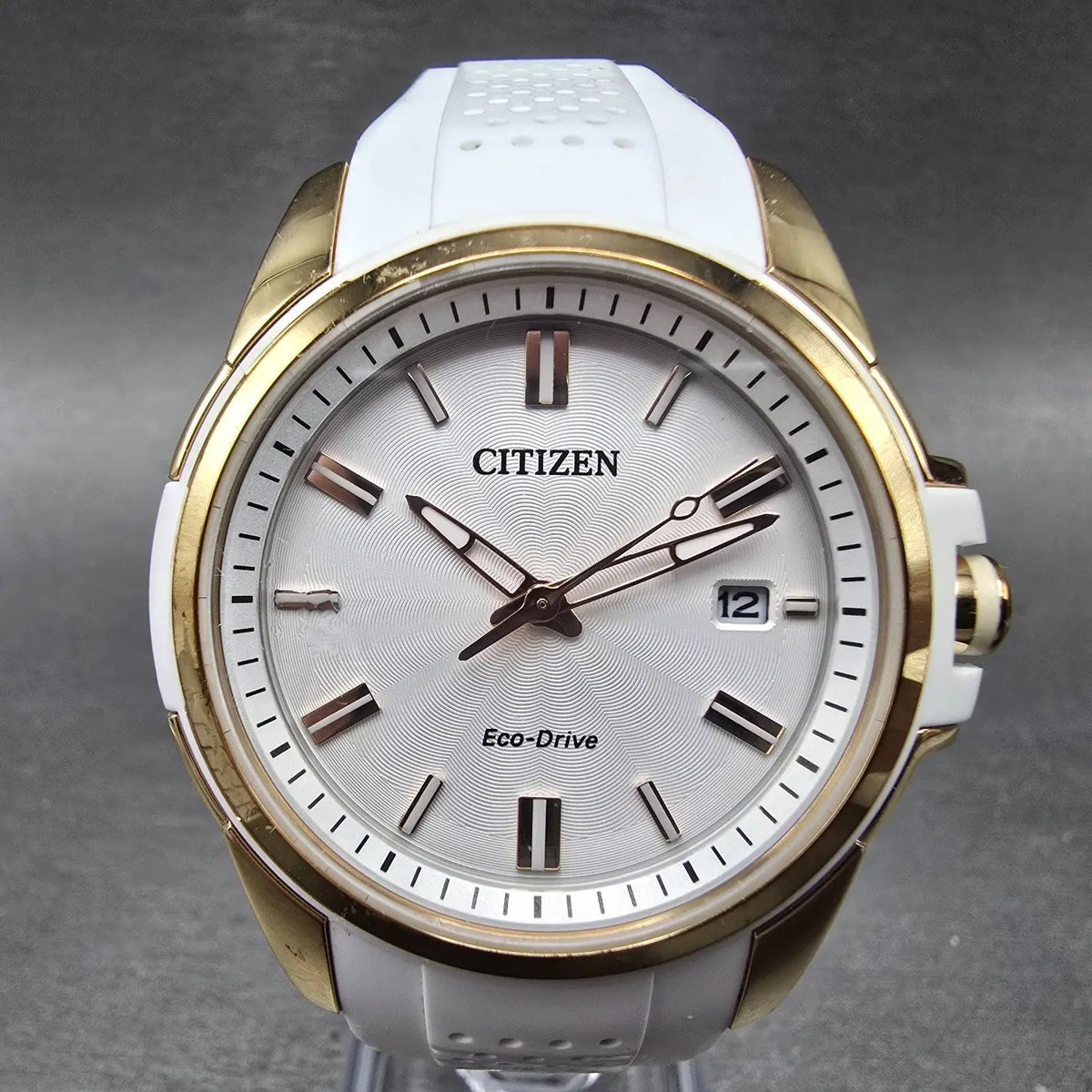 Citizen Eco-drive Veya Watch Women 38mm White Dial Gold Tone Date Round Works0