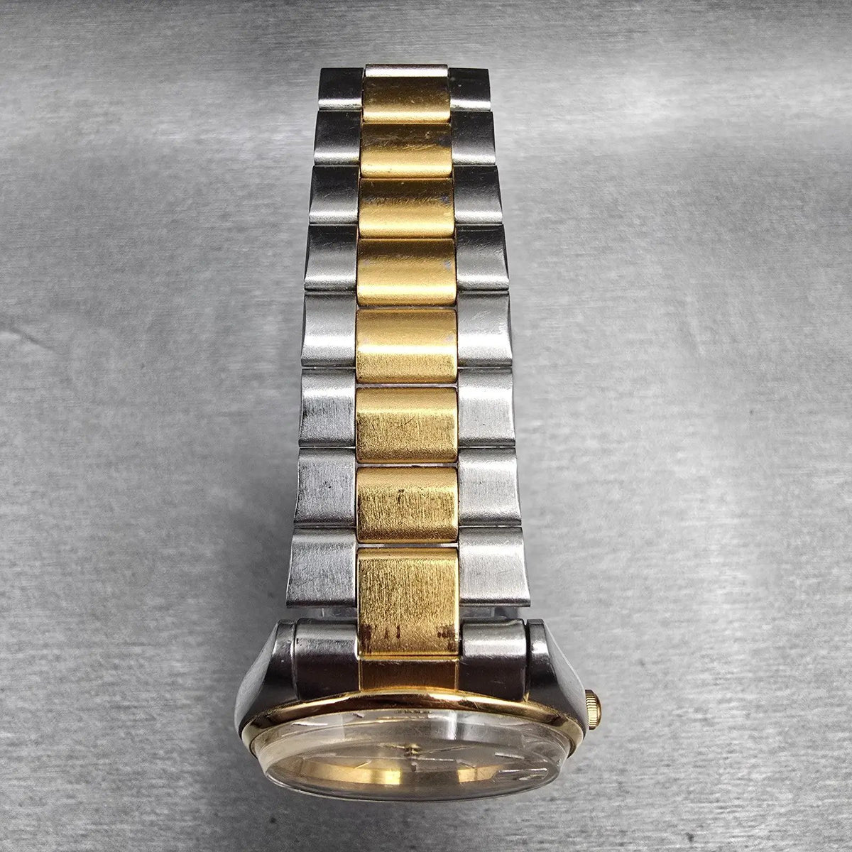 Seiko SQ Watch Men 33mm Silver Dial Two Tone Date Round 5Y22-6009 New Battery4