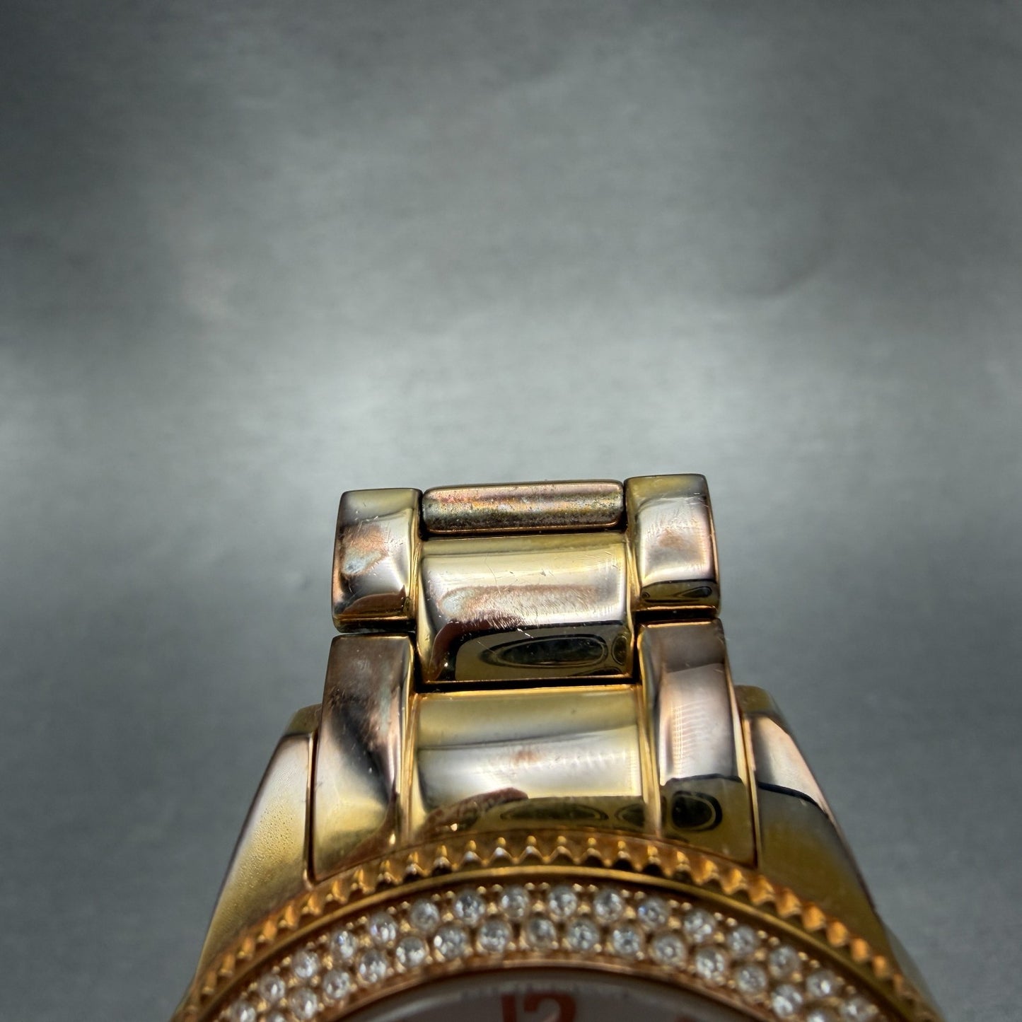 Bulova Watch Women 38mm White Dial Gold Tone Daydate Round 98N100 New Battery4