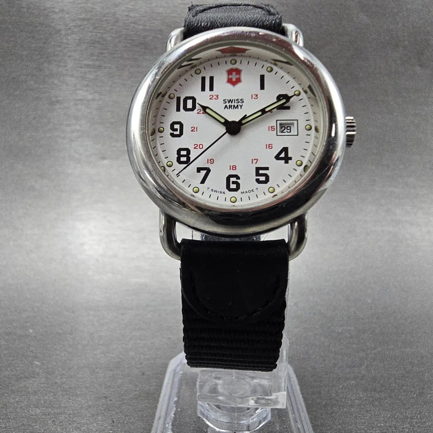 Victorinox Swiss Army Cavalry Watch Women 31mm White Dial Steel Date PARTS6