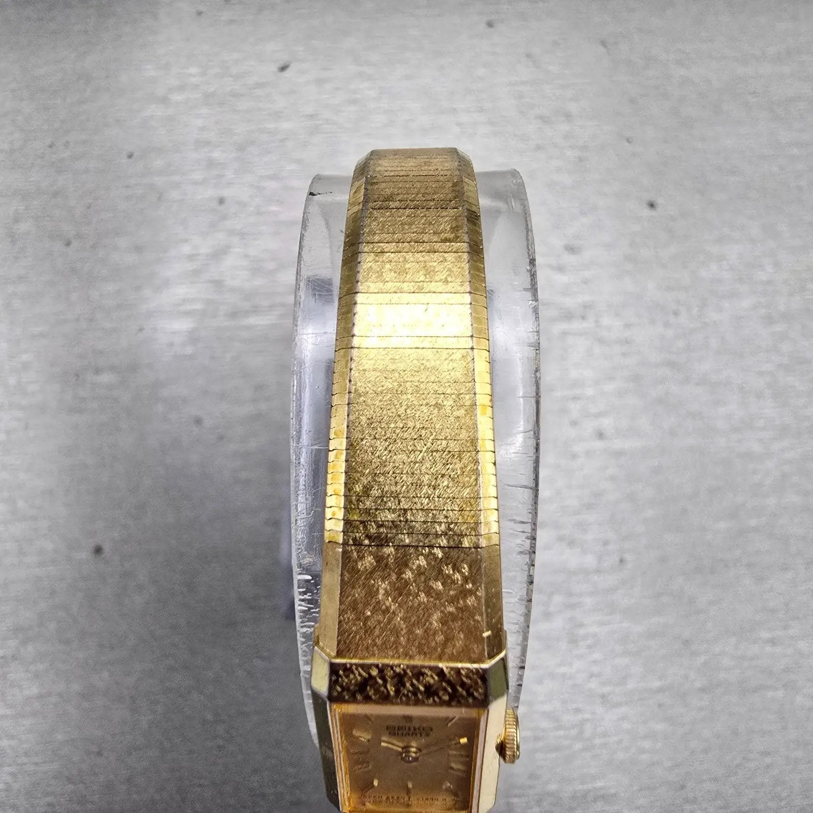 Seiko Watch Women 12mm Gold Dial Gold Tone Rectangle 2E20-6259 New Battery VTG4
