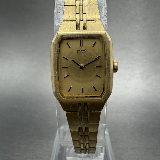Seiko Tank Watch Women 16mm Champagne Dial Gold Tone 2C20-5200 New Battery0