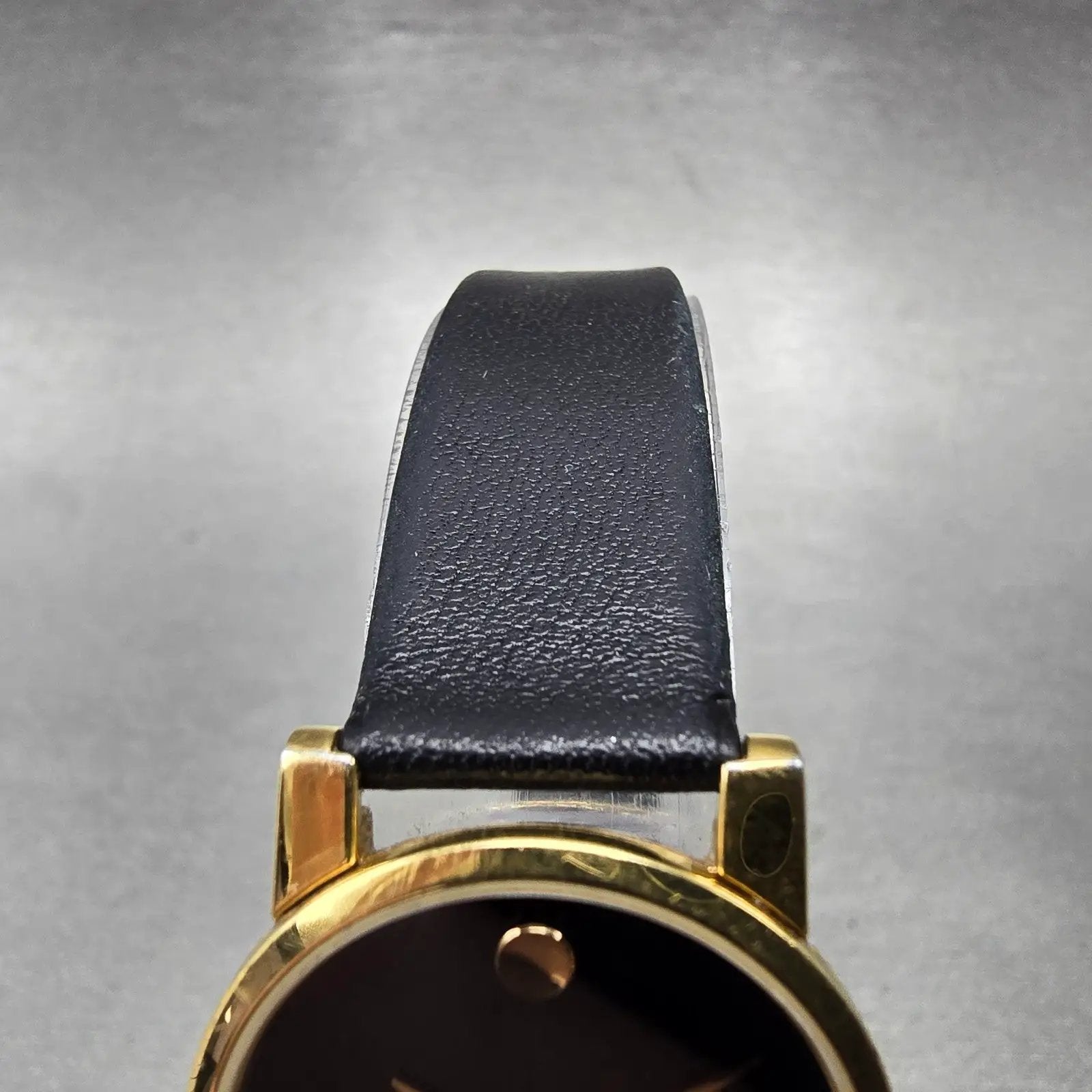 Movado Museum Watch Women 25mm Black Dial Gold Tone Round 87 A1 845 New BatteryL4
