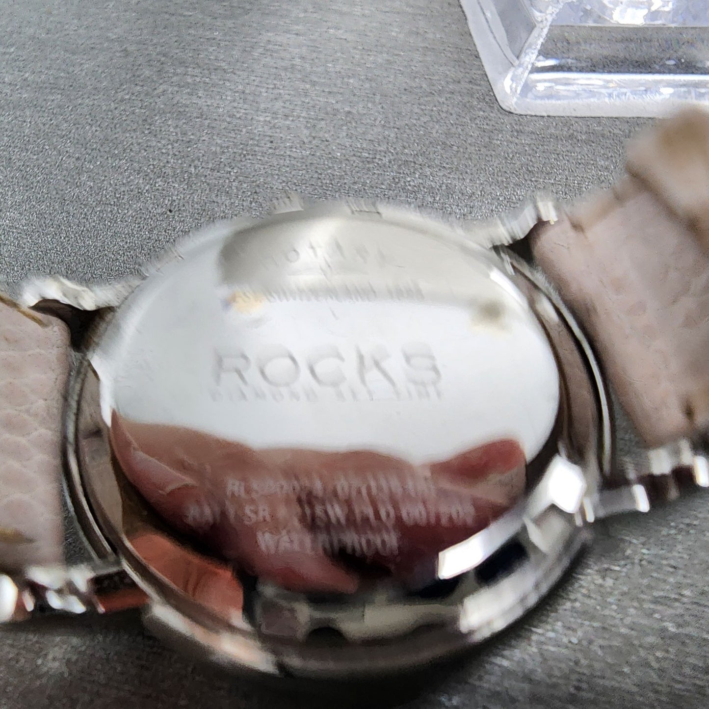 Rotary Rocks Watch Women 35mm MOP Dial Steel Daydate Round Diamond New Battery9