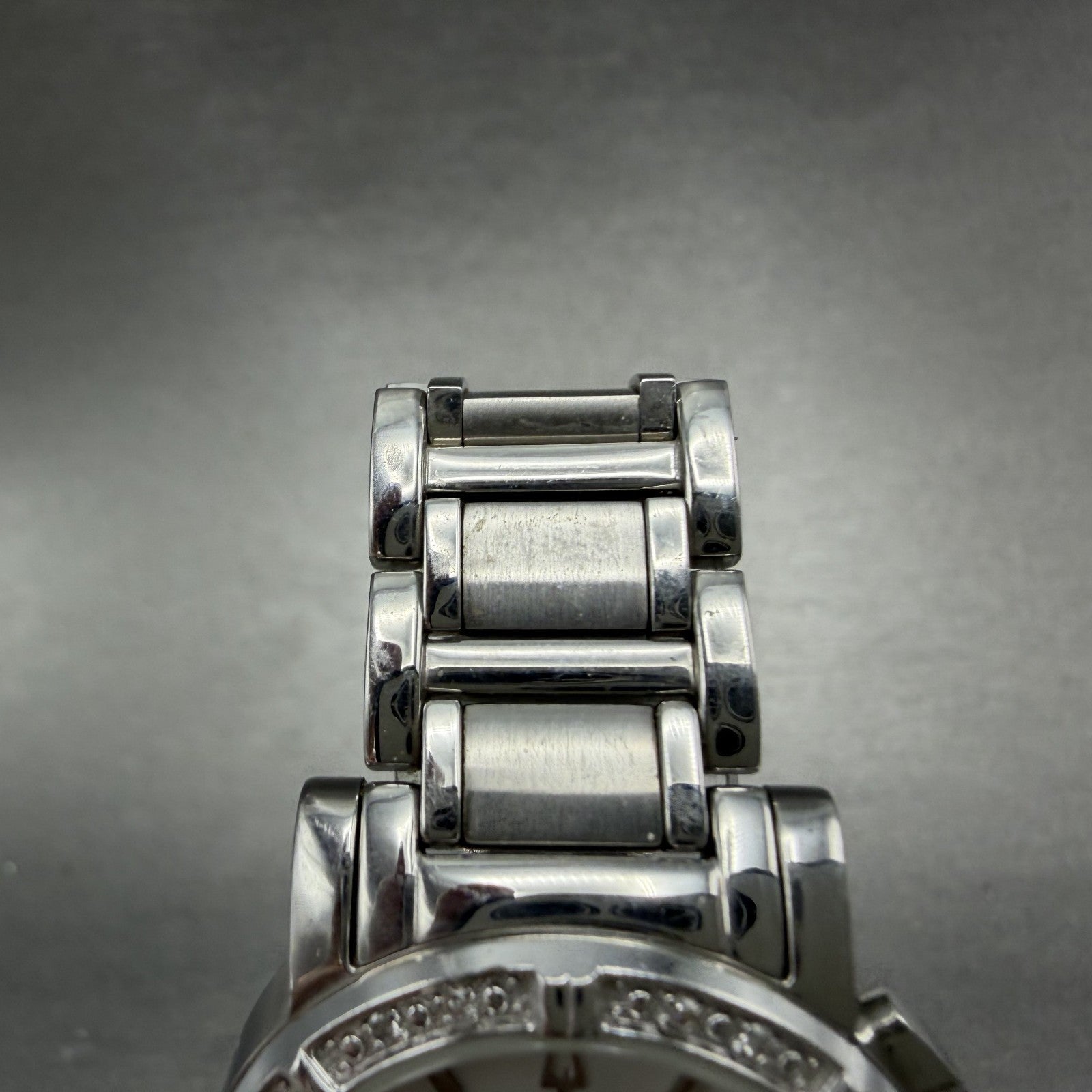 Bulova Chronograph Watch Women 30mm White Dial Silver Tone Date 96R19 New BattAB4