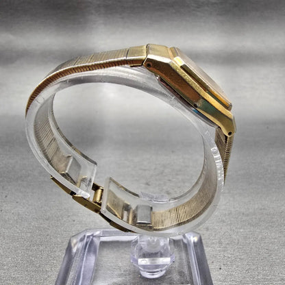 Seiko SQ Watch Women 22mm Champagne Dial Gold Tone Hexagon Date 8522-5059 NewBat8