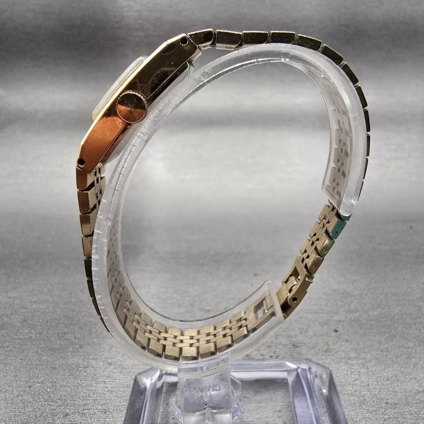 Seiko Watch Women 12mm Gold Dial Gold Tone Rectangle 1520-3339 Manual Wind VTG6