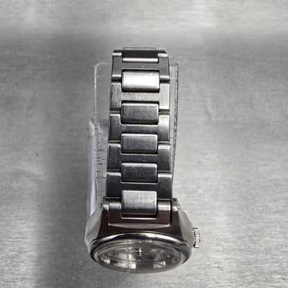 Seiko SQ Watch Women 23mm Silver Dial Silver Tone Daydate 3523-0039 New Battery)4