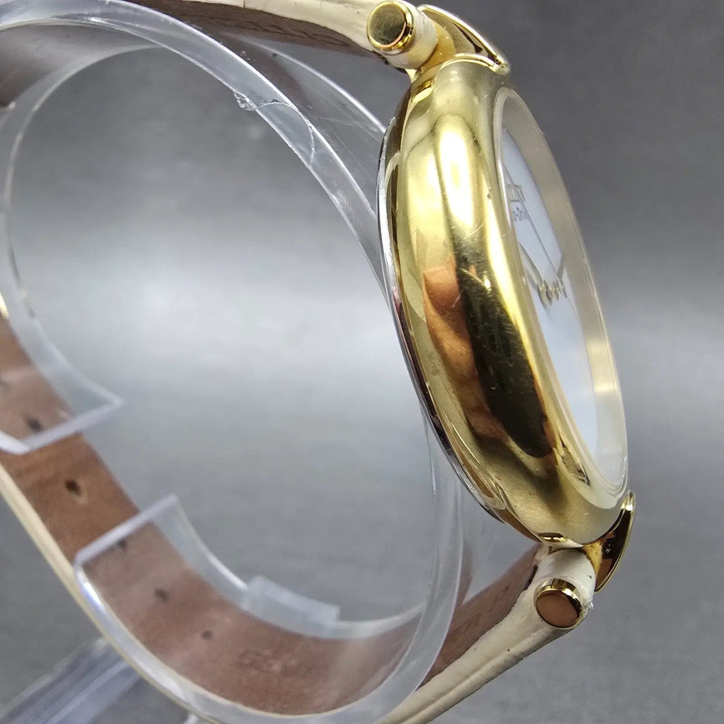 Citizen Eco-Drive Watch Women 34mm White Dial Gold Tone Round E031-S090920 Runs3