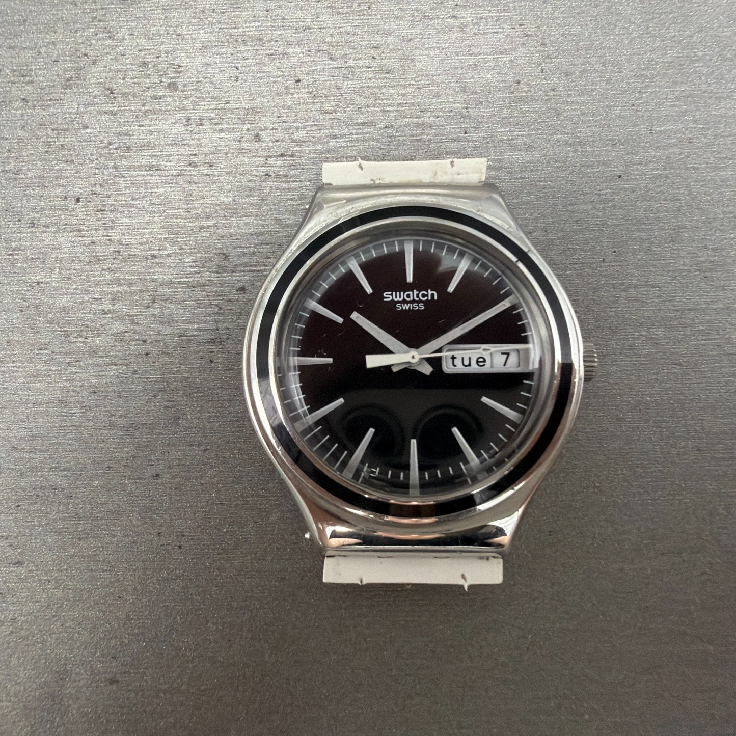 Swatch Irony Charcoal Suit Watch Men 38mm Black Dial Steel Daydate YGS744 NewBat0