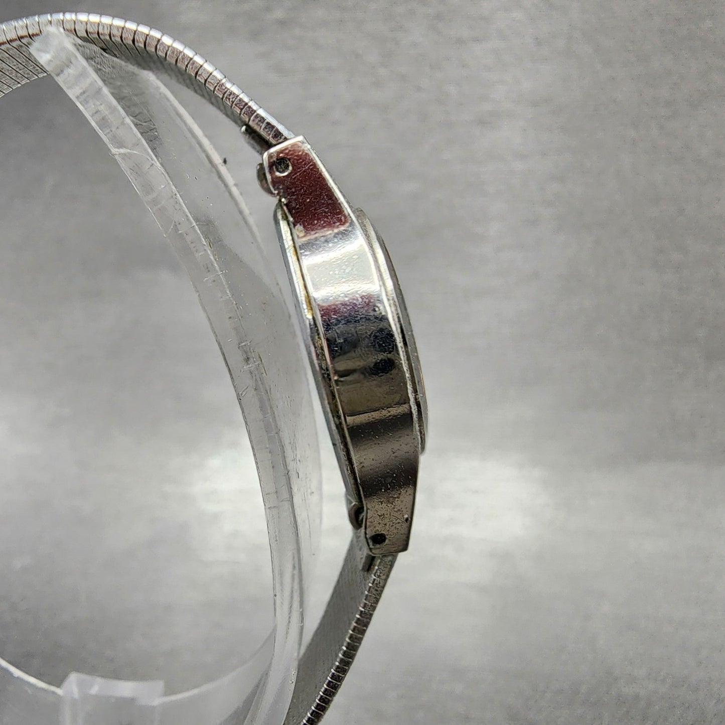 Seiko Watch Women 20mm Silver Dial Silver Tone Round 8Y210010  New Battery4