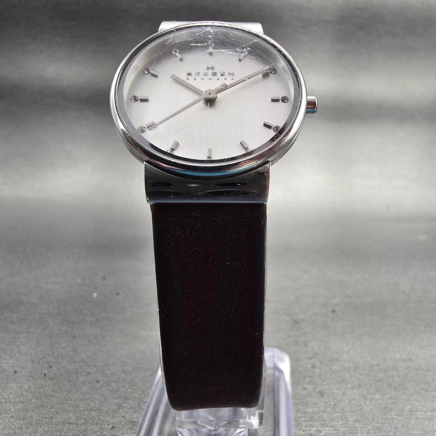 Skagen Ancher Watch Women 26mm Silver Dial Silver Tone Round SKW2192 New Battery5