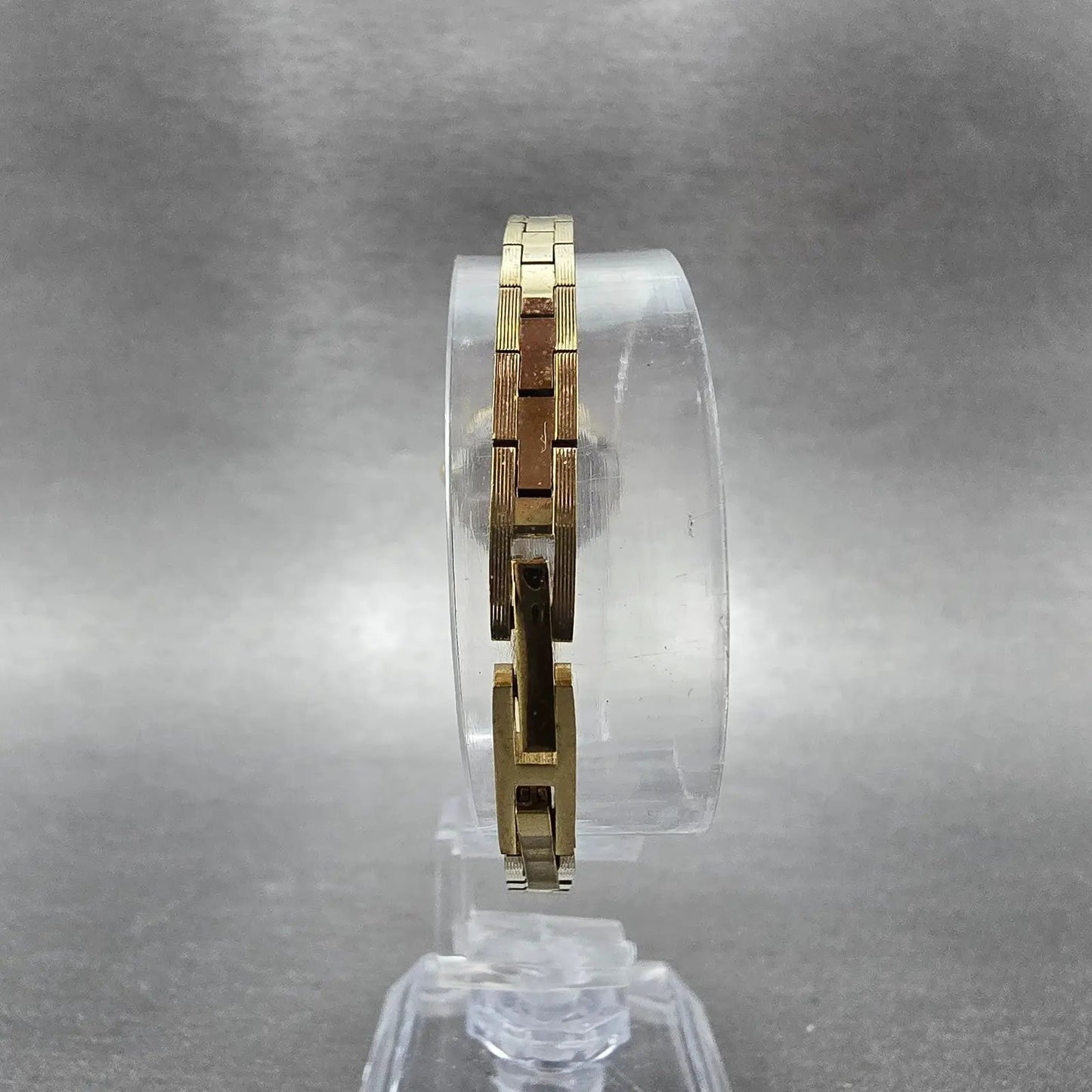 Elgin Watch Women 18mm MOP Dial Gold Tone Oval ELL02 New Battery Crytstals7
