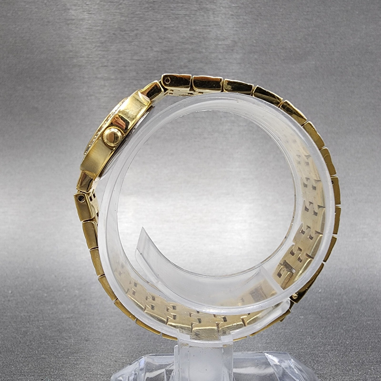 Cyma Watch Women 21mm MOP Dial Gold Tone Crystal bezel Round New Battery6