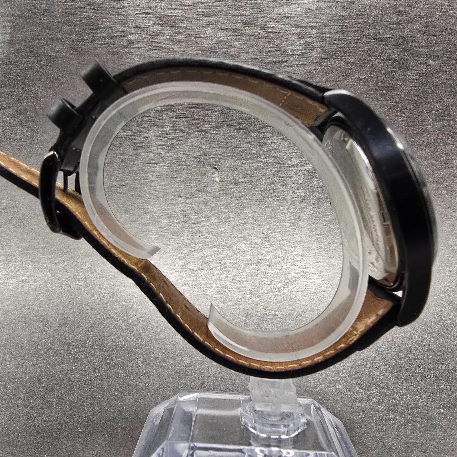 Wenger Watch Men 42mm Black Dial Black Tone Date Round 72475 New Battery9