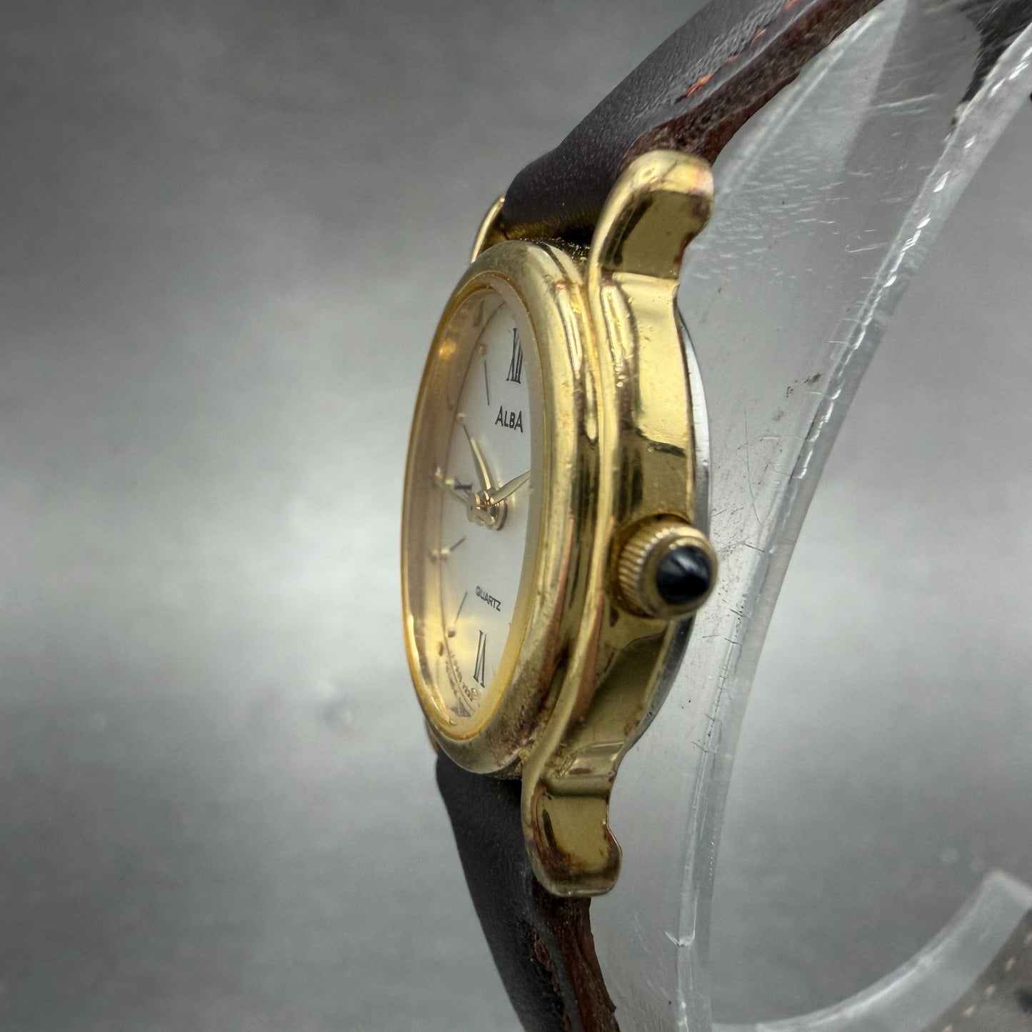 Seiko Alba Watch Women 19mm Silver Dial Gold Tone Oval V233-6270 new Battery2