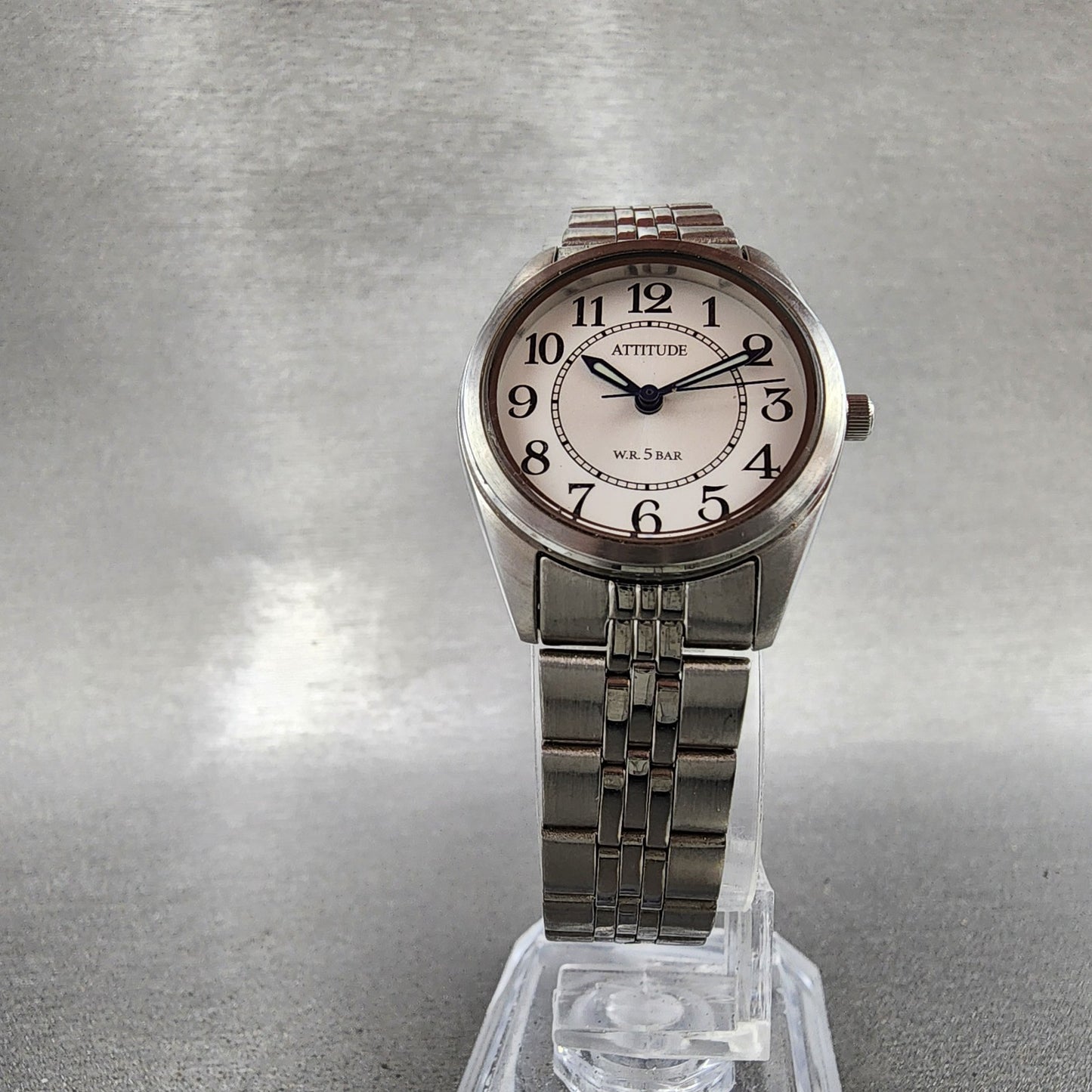 Citizen Attitude Watch Women 25mm Silver Dial Silver Tone Round New Battery5