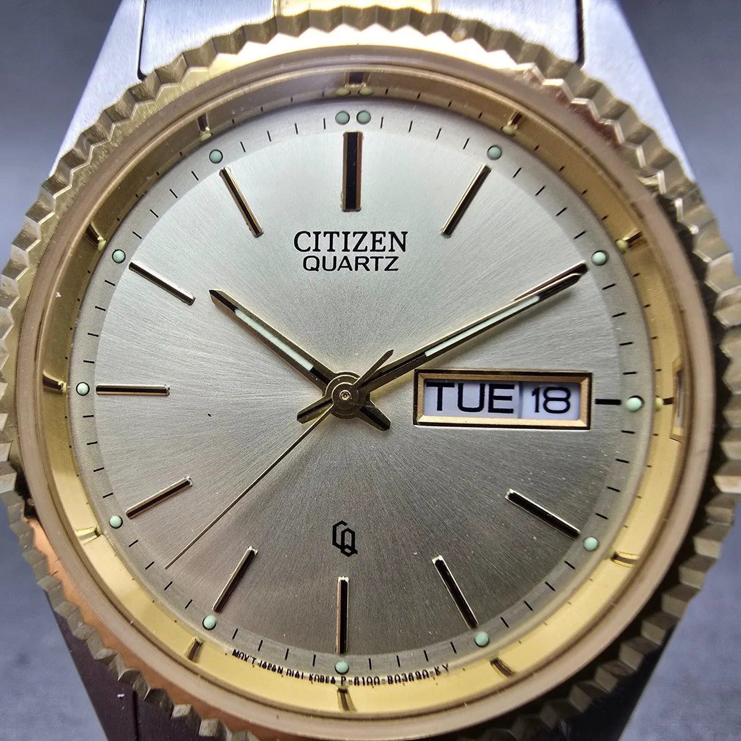 Citizen CQ Watch Men 35mm Champagne Dial Two Tone Daydate 6100-R00405 PARTS2