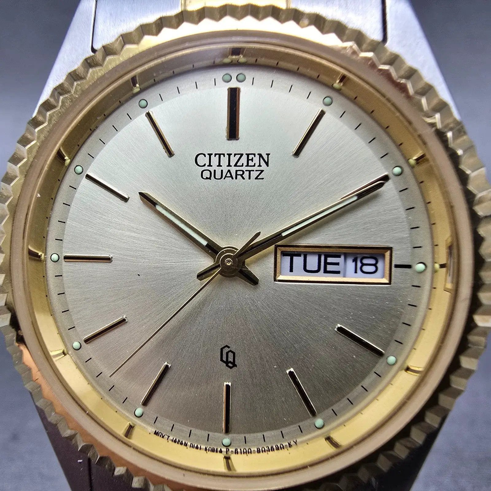Citizen CQ Watch Men 35mm Champagne Dial Two Tone Daydate 6100-R00405 PARTS2
