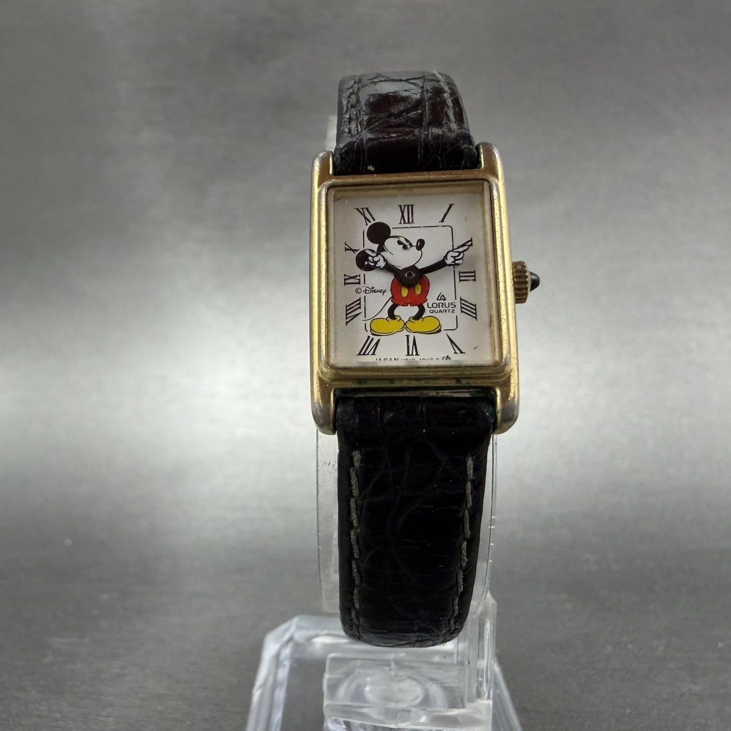 Lorus Mickey Mouse Tank Watch Women 17mm White Dial Gold Tone Rectangle New batt5