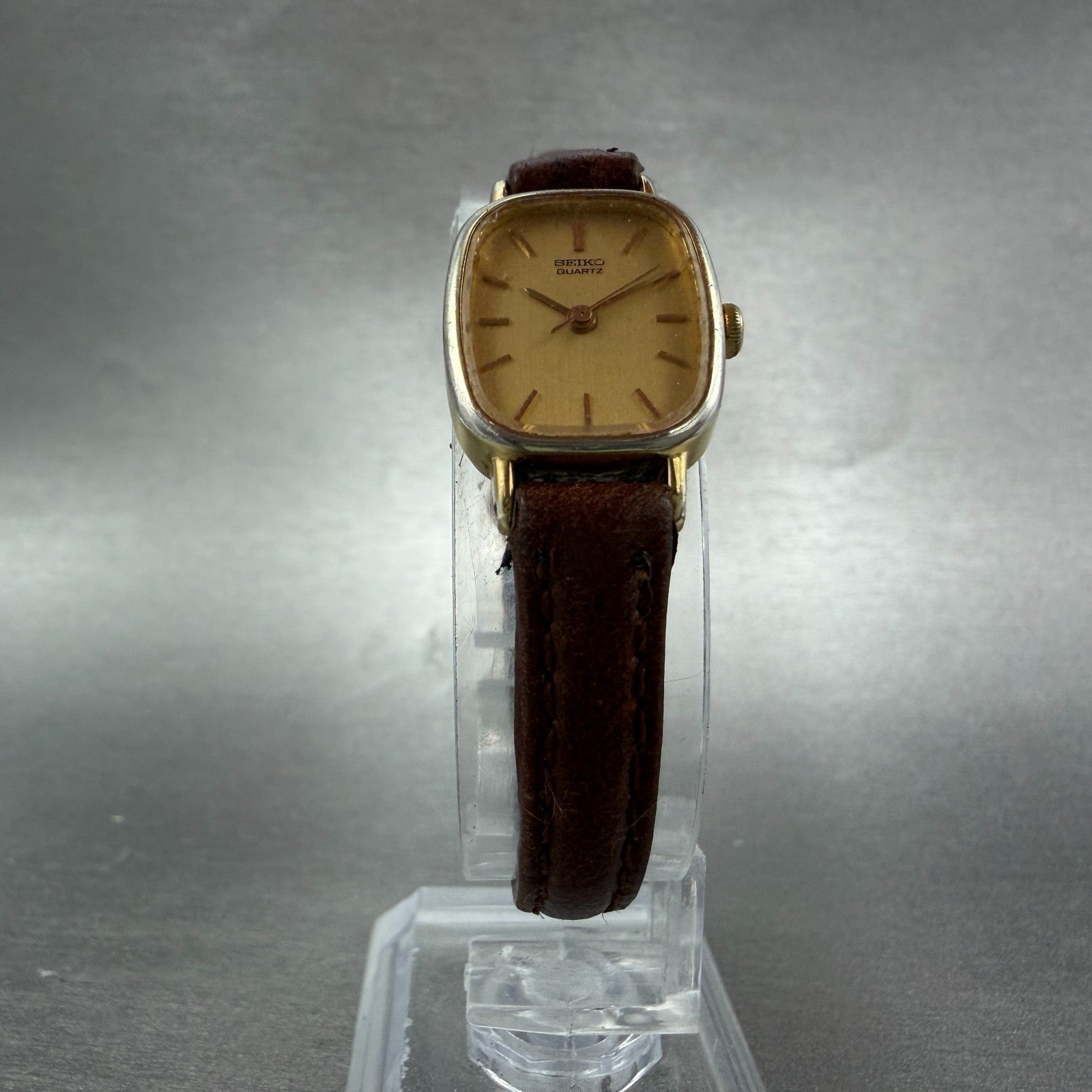 Seiko Watch Women 16mm Champagne Dial Gold Tone Rectangle 2C21-5139 New Battery5