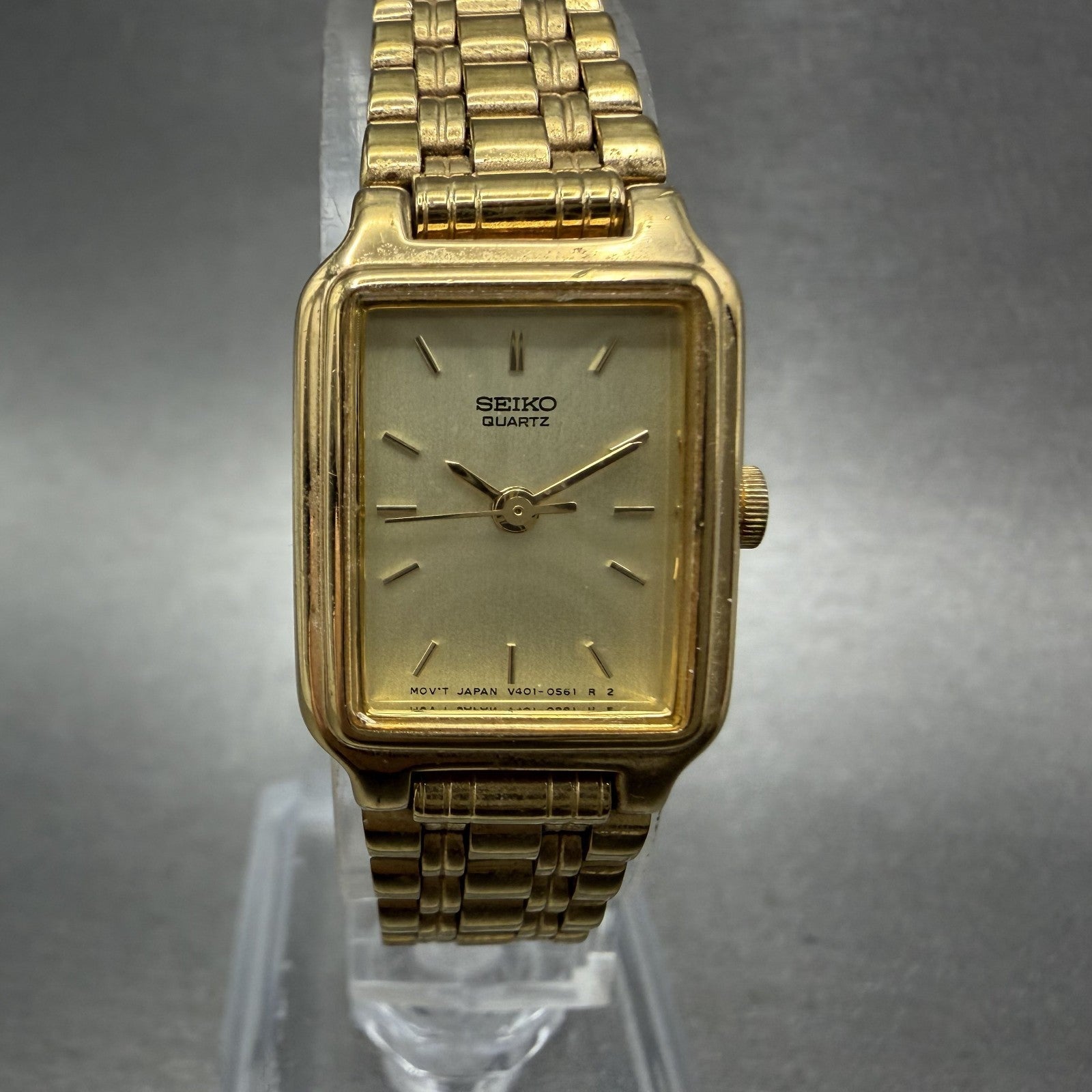 Seiko Tank Watch Women 18mm Champagne Dial Gold Tone Rectangle V401-5129 NewBatt0