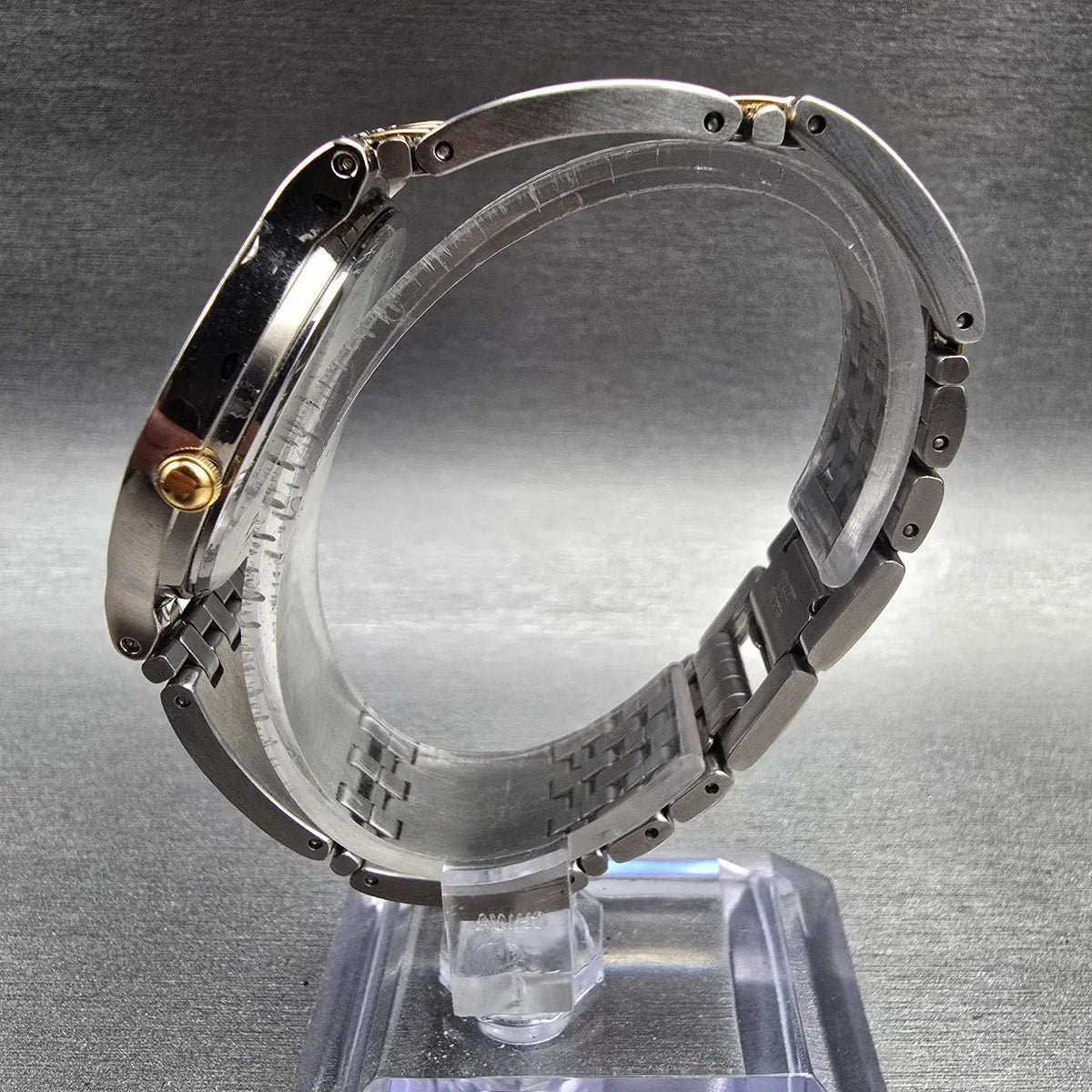 Seiko Pulsar Watch Men 35mm Silver Dial Silver Tone Date Round V732-X090 New Bat6