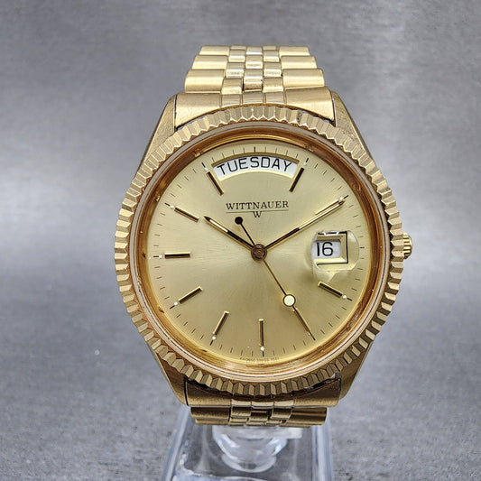 Wittnauer President Watch Men 35mm Gold Dial Gold Tone Daydate KW9650 New Batt0