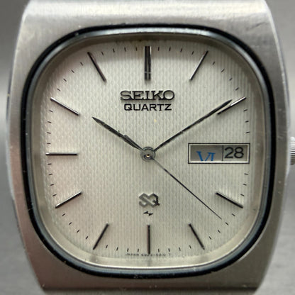 Seiko SQ Watch Men 33mm Silver Dial Silver Tone Daydate Rectangle 6923-5010 PART2